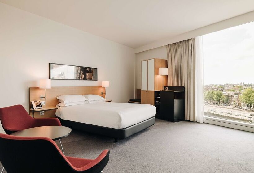 فندق Doubletree By Hilton  Amsterdam Centraal Station