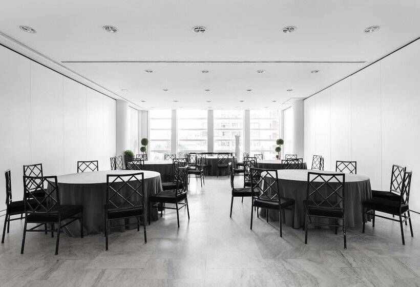 فندق Eurostars Palacio De Cristal