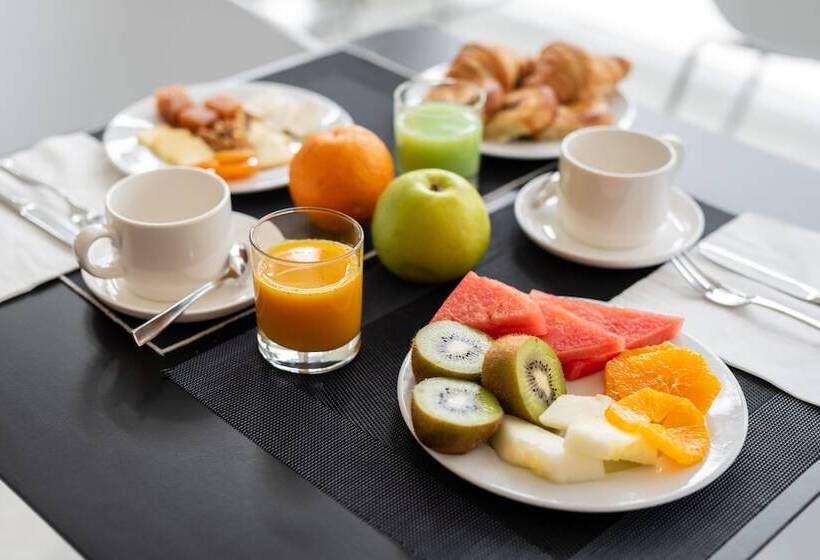 فندق Eurostars Palacio De Cristal