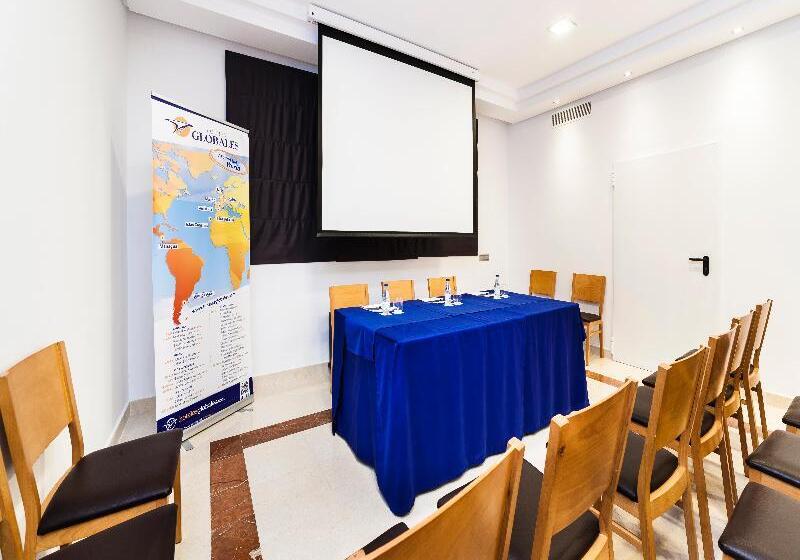 Отель Globales Playa Estepona