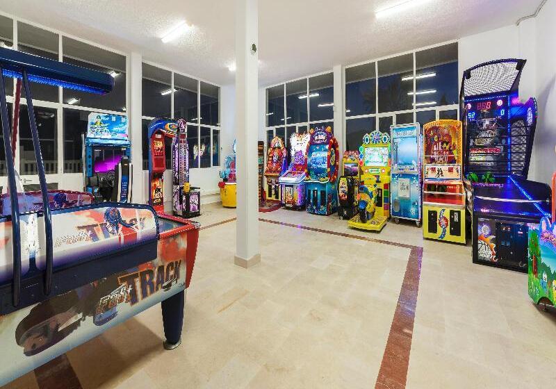 Отель Globales Playa Estepona