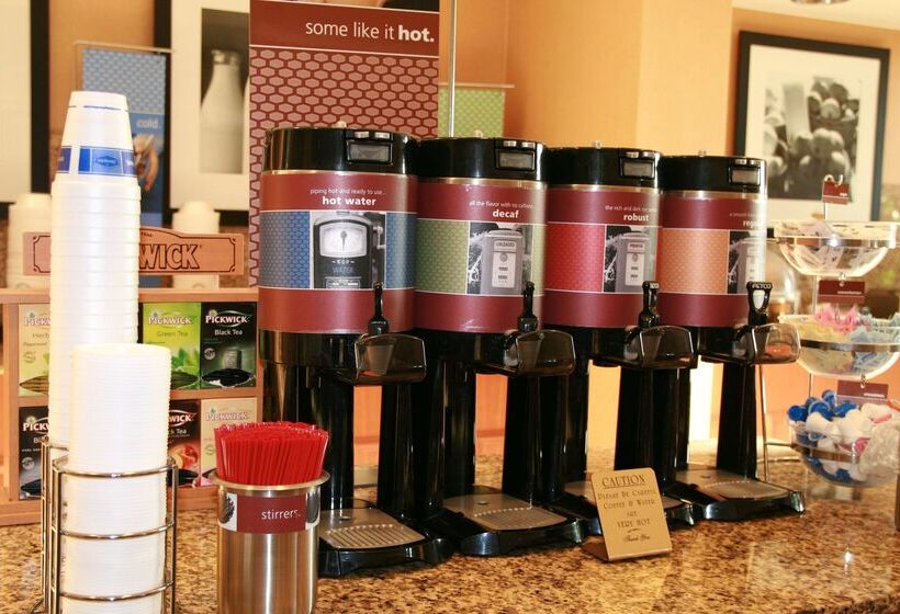 호텔 Hampton Inn & Suites Lathrop