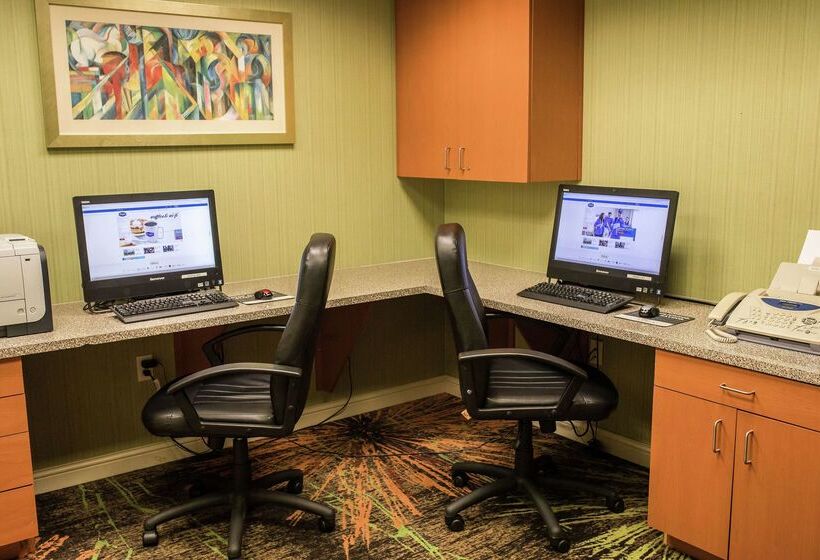 호텔 Hampton Inn & Suites Lathrop