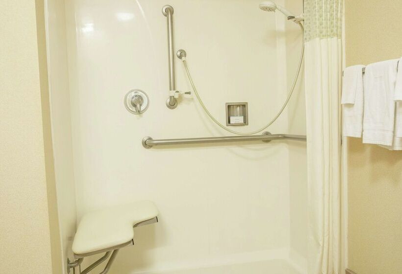 호텔 Hampton Inn & Suites Lathrop