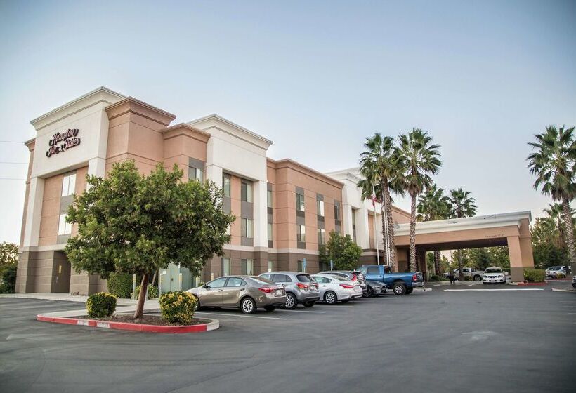 호텔 Hampton Inn & Suites Lathrop