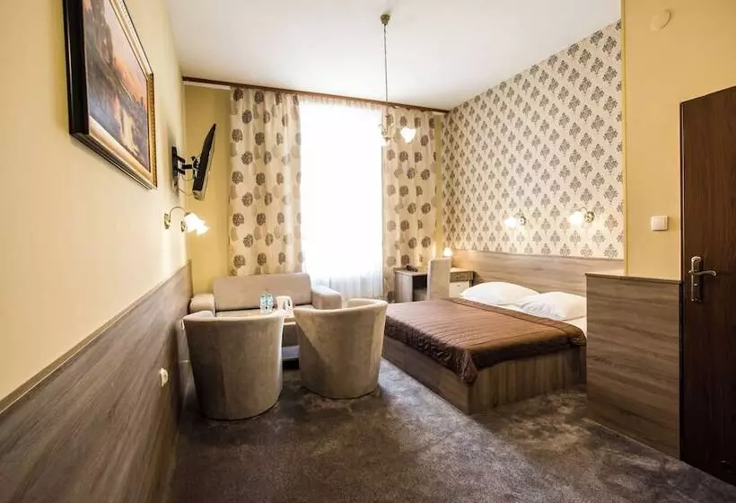 Szálloda Maksymilian