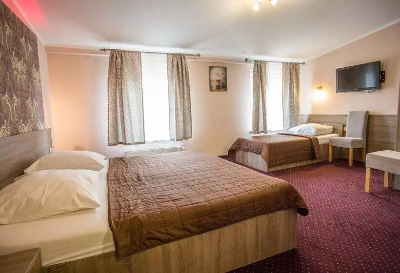 Szálloda Maksymilian