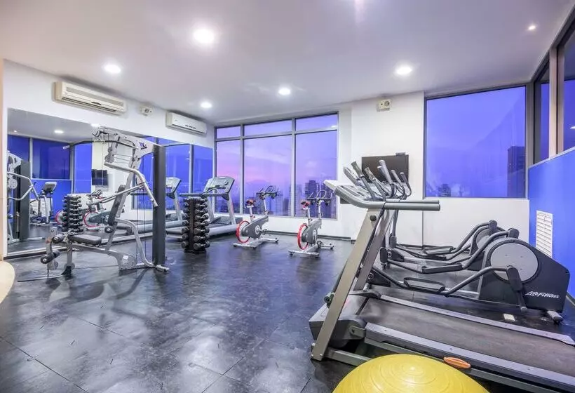 酒店 NH Collection Royal Smartsuites