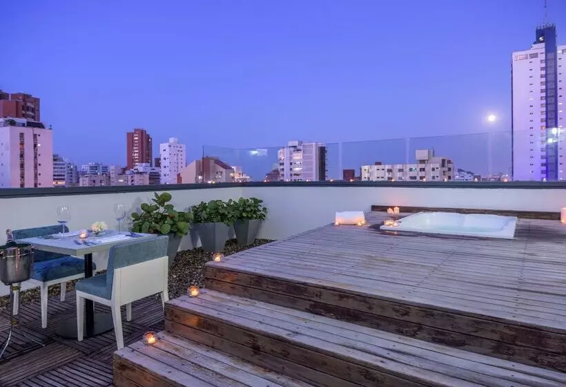 酒店 NH Collection Royal Smartsuites