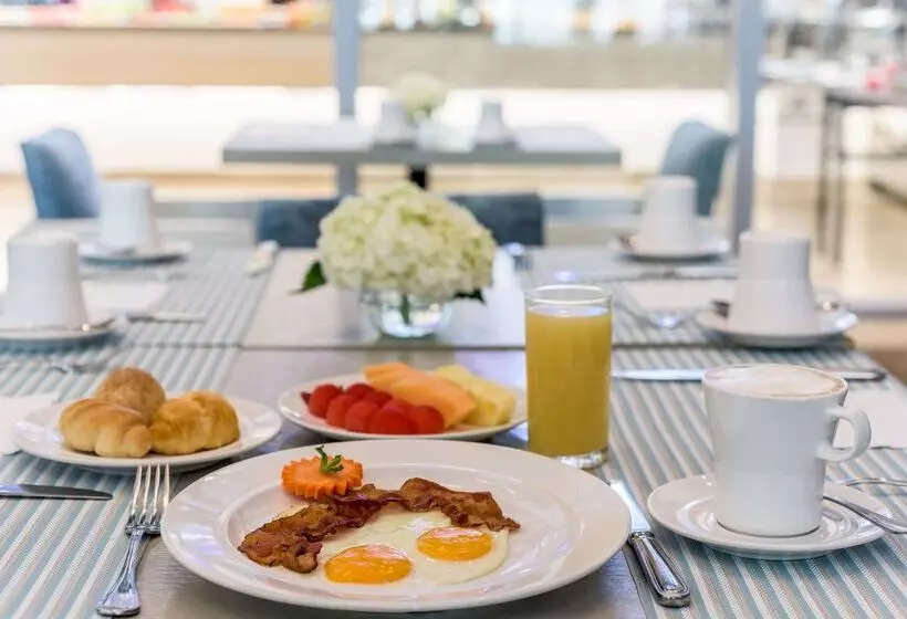 酒店 NH Collection Royal Smartsuites