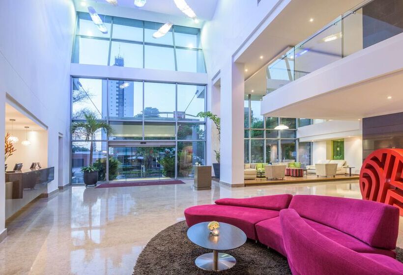 هتل NH Collection Royal Smartsuites