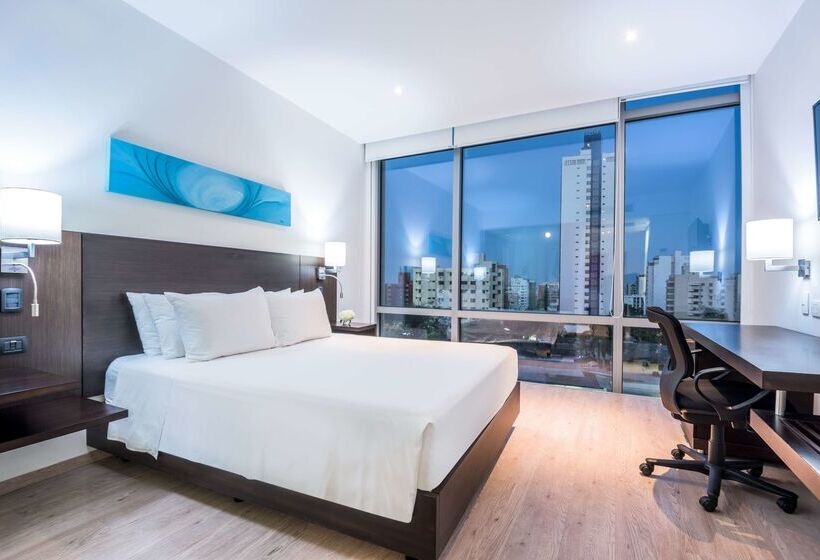 هتل NH Collection Royal Smartsuites