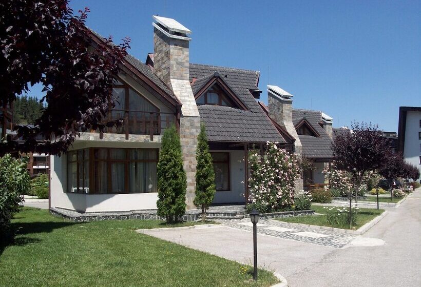 בית מלון כפרי Redenka Holiday Club