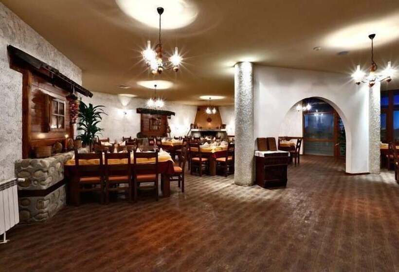 בית מלון כפרי Redenka Holiday Club