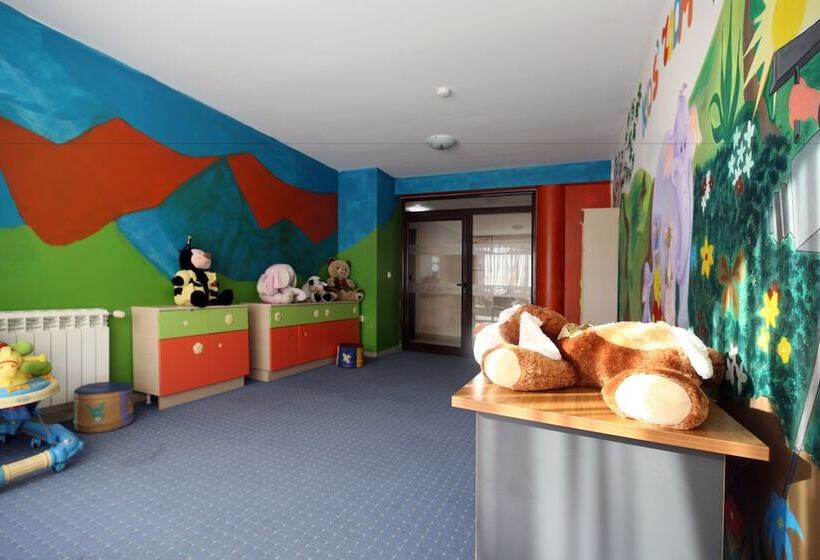 בית מלון כפרי Redenka Holiday Club