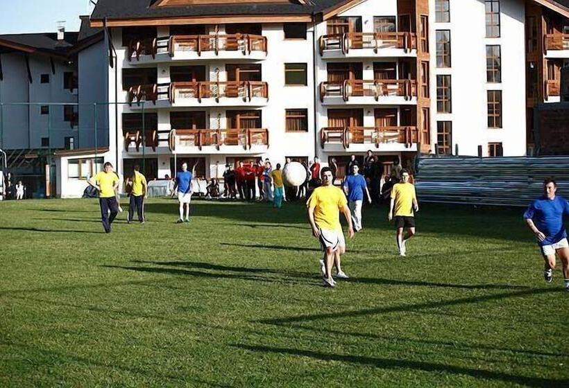 בית מלון כפרי Redenka Holiday Club