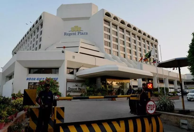 Regent Plaza Hotel & Convention Centre