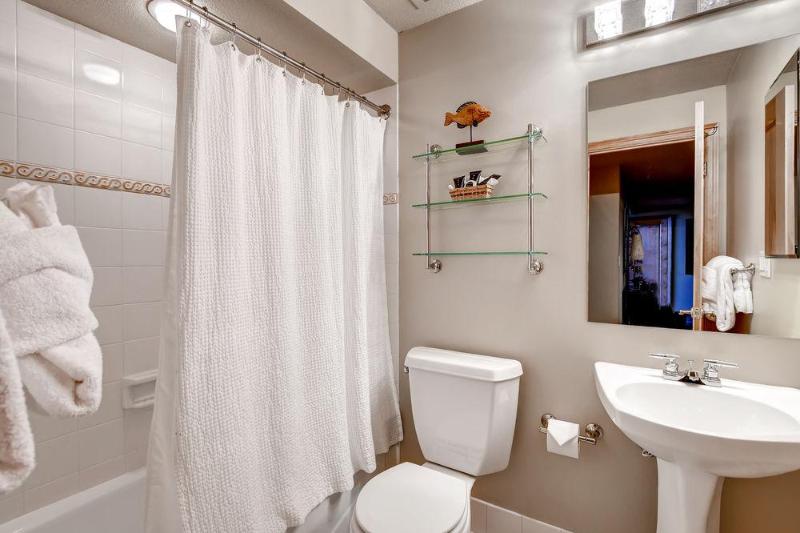 호텔 St. James Place