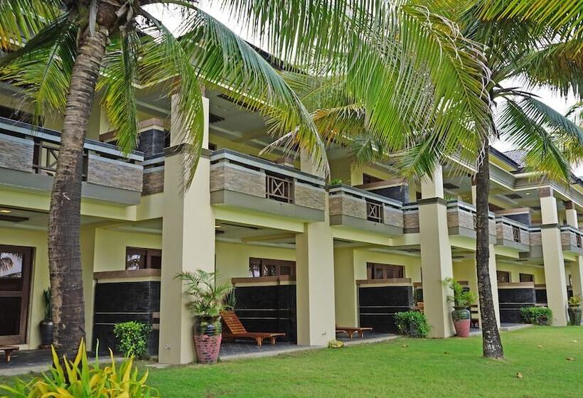 هتل Sunny Paradise Resort