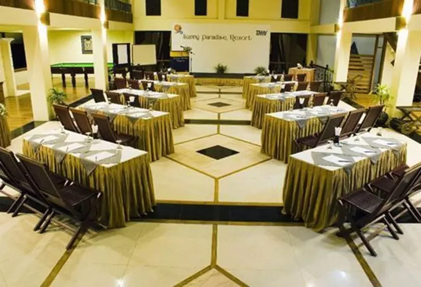 هتل Sunny Paradise Resort