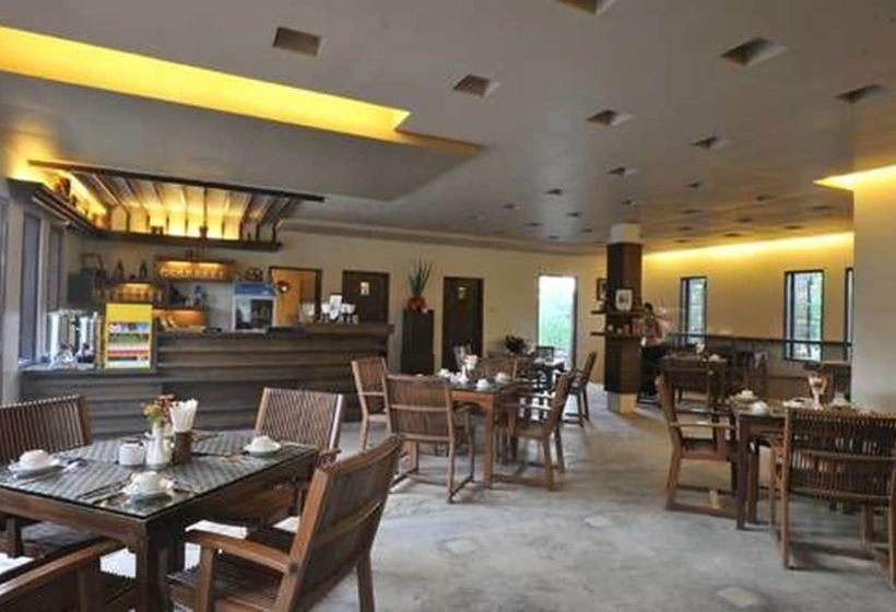 هتل Sunny Paradise Resort