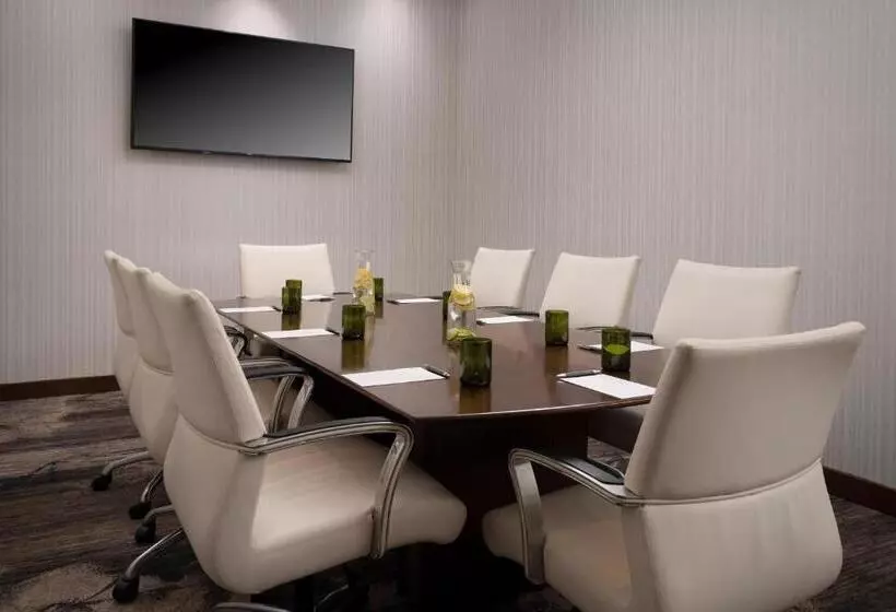 فندق The Westin Reston Heights