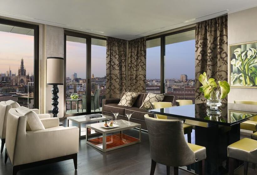 酒店 Uptown Palace