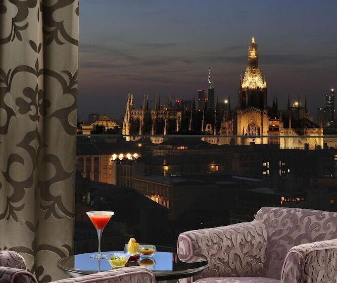 酒店 Uptown Palace