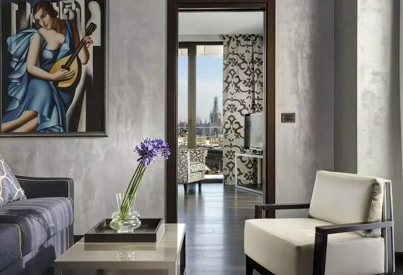 酒店 Uptown Palace