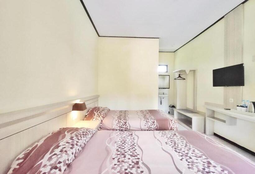 فندق Bromo Permai 1