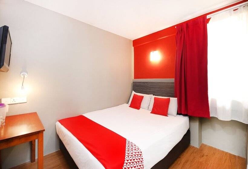 Hotel Capital O 90615 The Bed