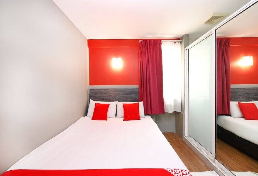 Hotel Capital O 90615 The Bed