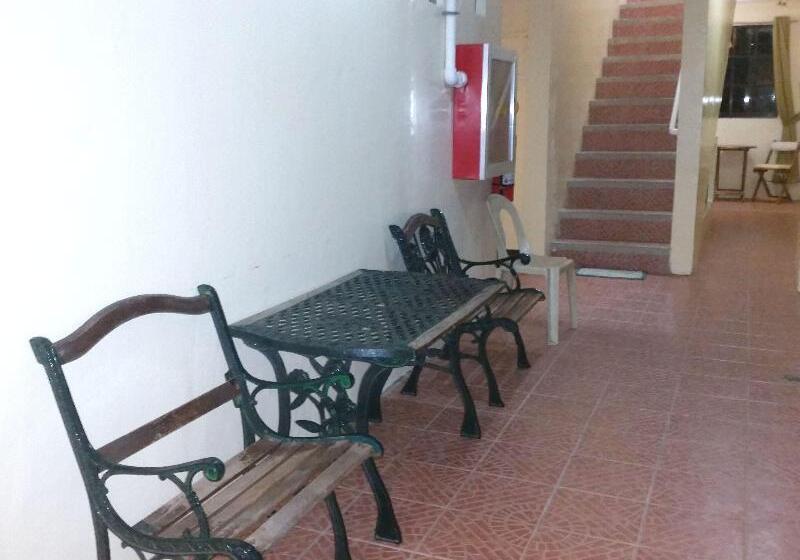 فندق Eriko's House