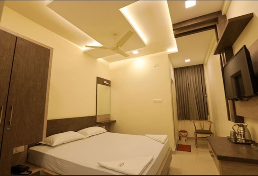 בית מלון כפרי Jayam