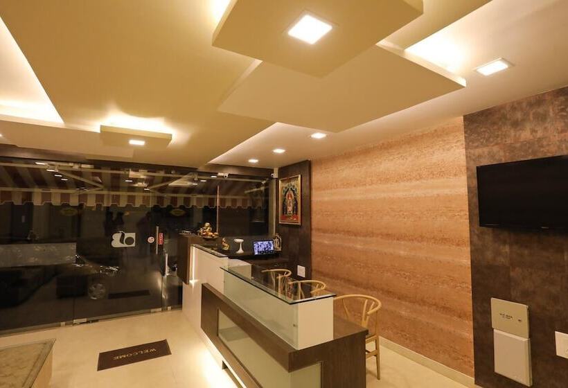 בית מלון כפרי Jayam