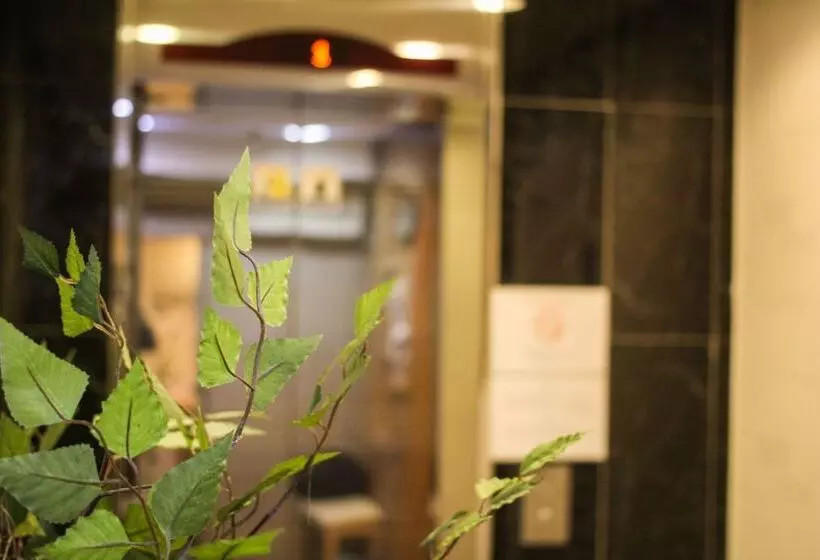 Must Stay Hotel Myeongdong