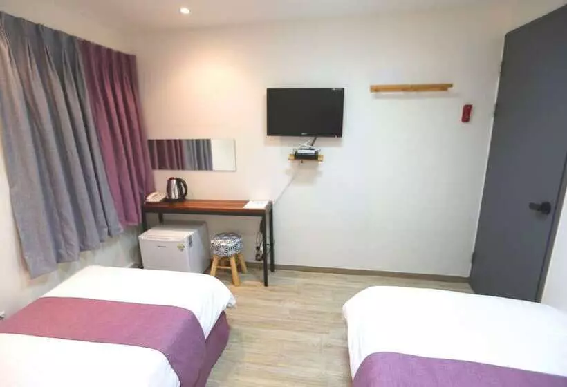 Must Stay Hotel Myeongdong