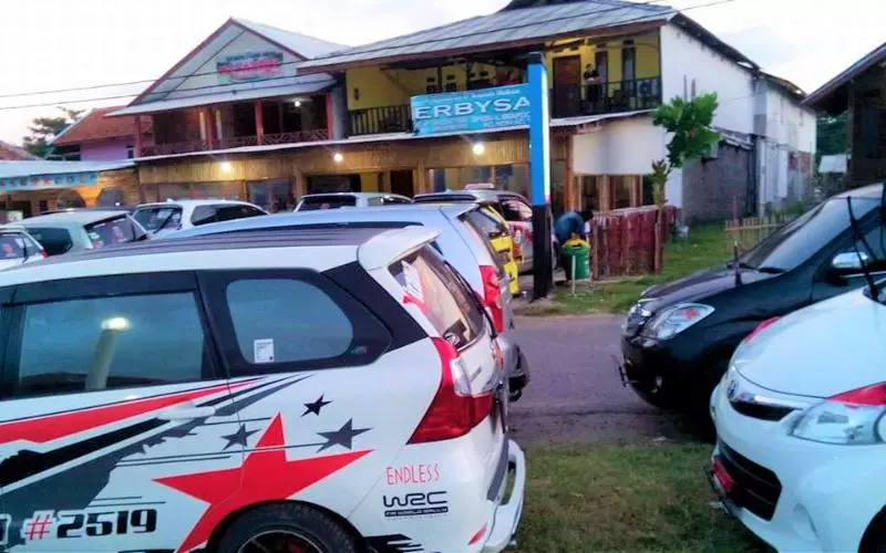 Hôtel Penginapan Erbysa