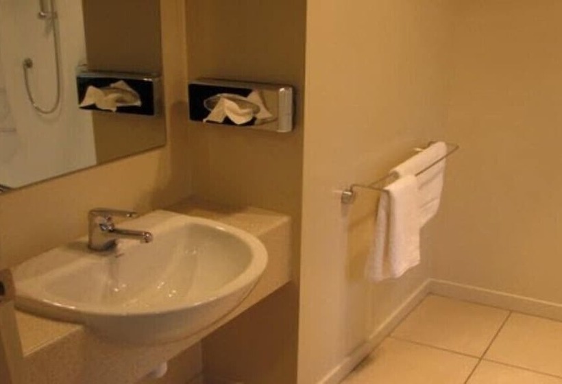 St Johns Court Motel