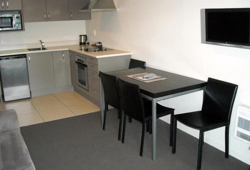 St Johns Court Motel