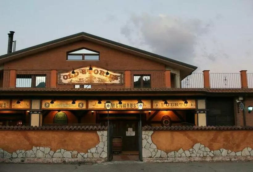 Aamiaismajoitus (B&B) Residence Old Stories