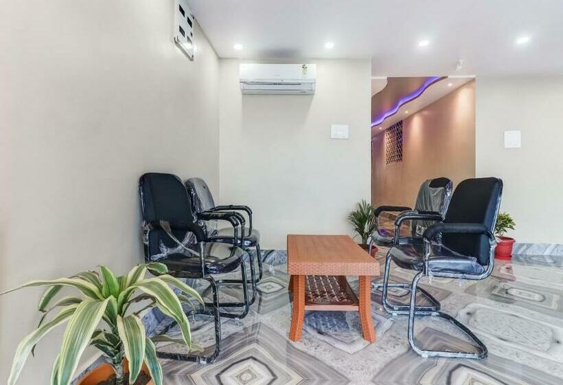 בית מלון כפרי Collection O 82903  Mayur And Banquet