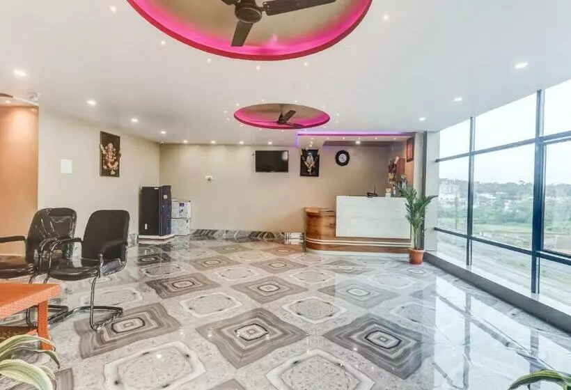 Hotelli Collection O 82903  Mayur And Banquet