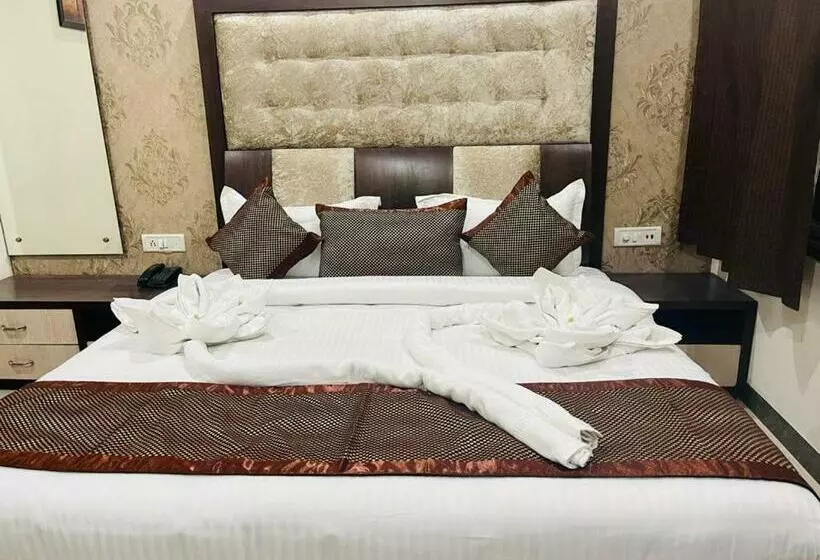 Hotell Infinity Rubystone Express