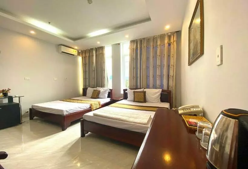 هتل Khách Sạn Bạch Dương