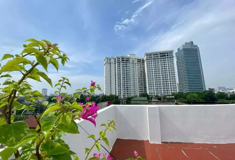 هتل Khách Sạn Bạch Dương