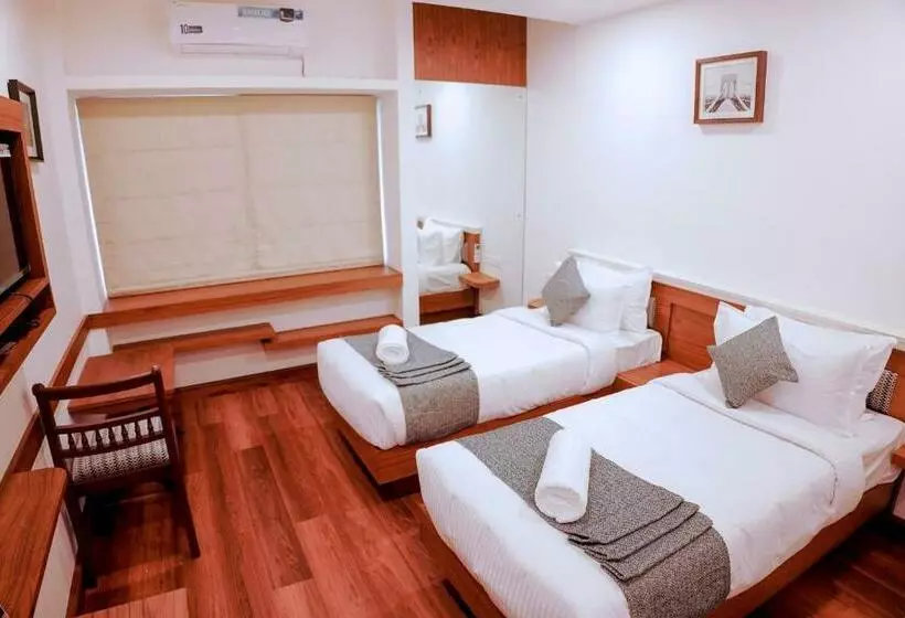 ホテル Mpsroyalsuites