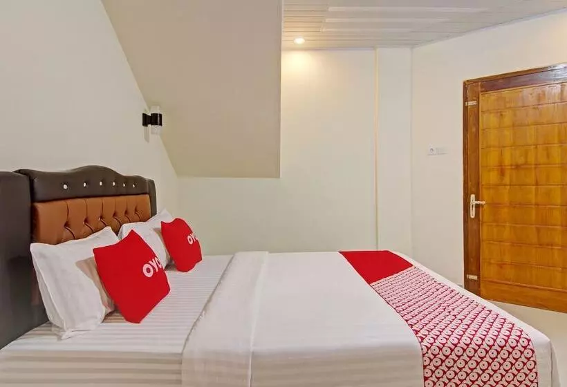 ホテル Capital O 90643 Suri Guest House Syariah