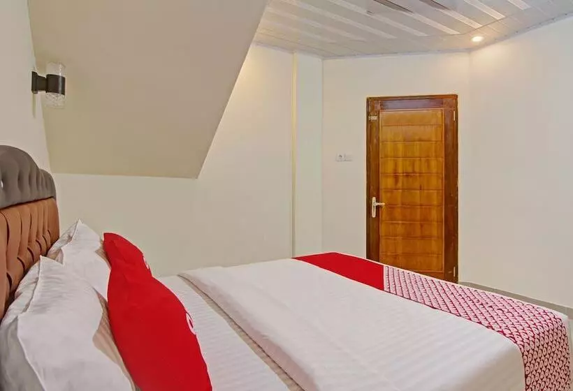ホテル Capital O 90643 Suri Guest House Syariah