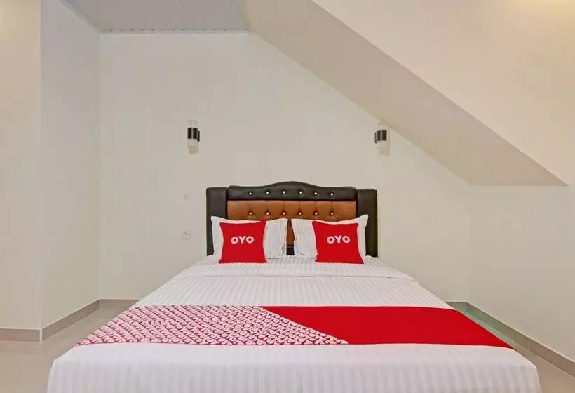 ホテル Capital O 90643 Suri Guest House Syariah